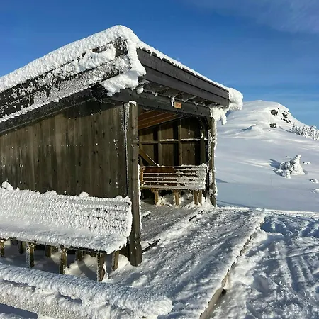 Mountain With Cinema Near Synnfjellporten Feriehus *